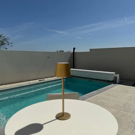 Moderne Avec Piscine Et Cuisine Exterieure * Saint-Nazaire-d'Aude