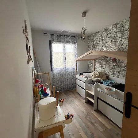 Moderne Avec Piscine Et Cuisine Exterieure Villa *